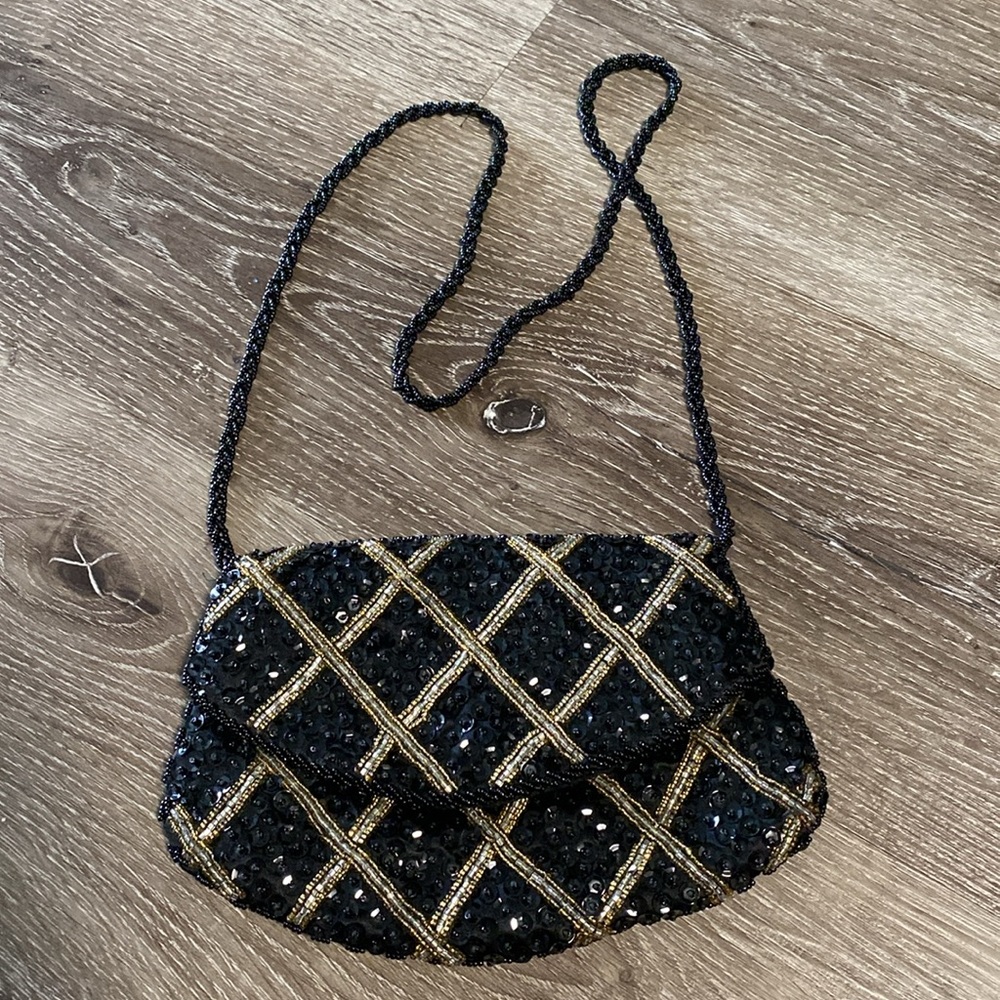 La Regale Black Beaded Gold Sequin Envelope Clutch Shoulder Bag Purse